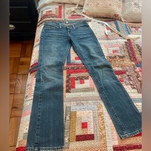 Abercrombie and Fitch low rise boot cut jeans size 00 petite